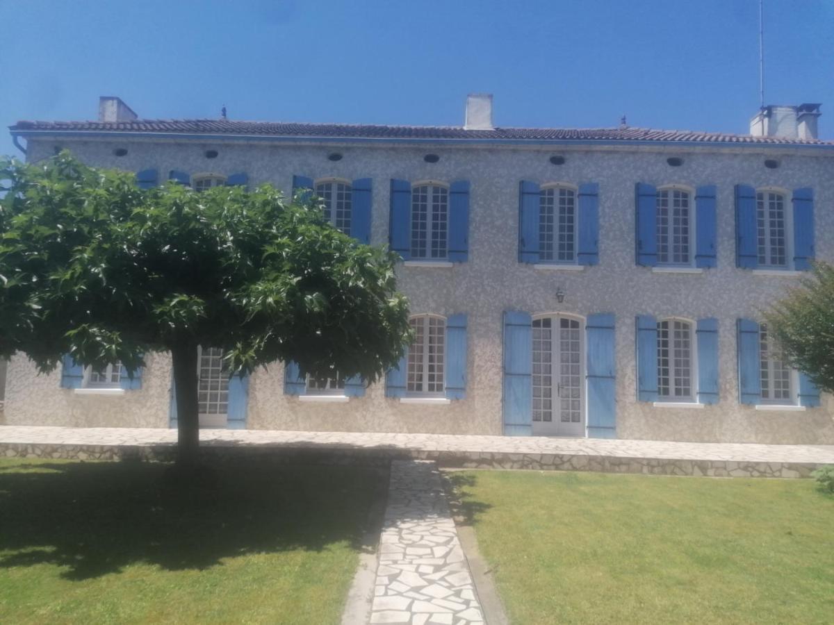 Bed and Breakfast La Belle Epoque Le Fouilloux Exterior foto