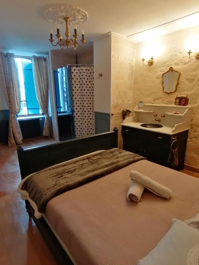 Bed and Breakfast La Belle Epoque Le Fouilloux Exterior foto